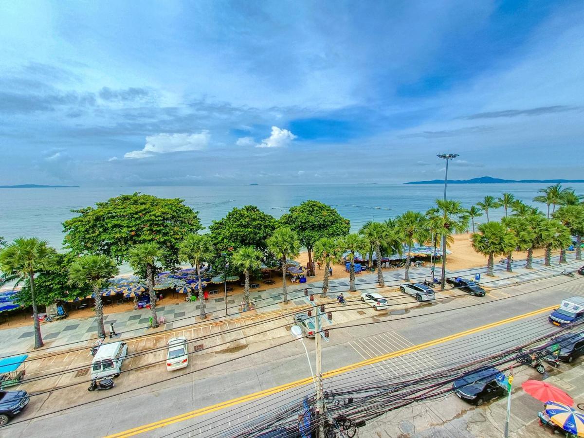 Happy Vikings - Beachfront جومتين بيتش المظهر الخارجي الصورة