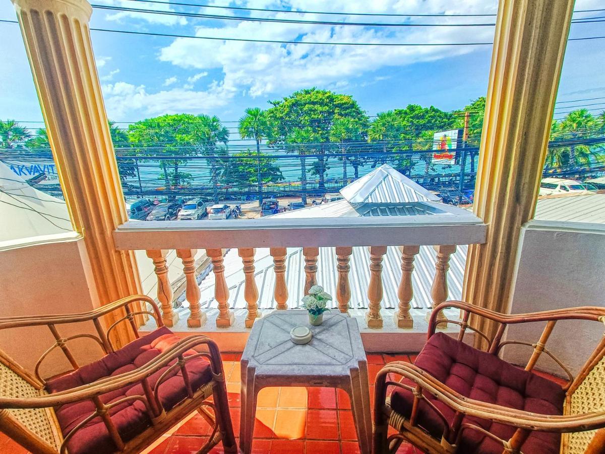 Happy Vikings - Beachfront جومتين بيتش الغرفة الصورة